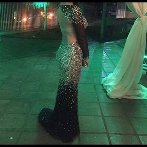 Beautiful and elegant Dress